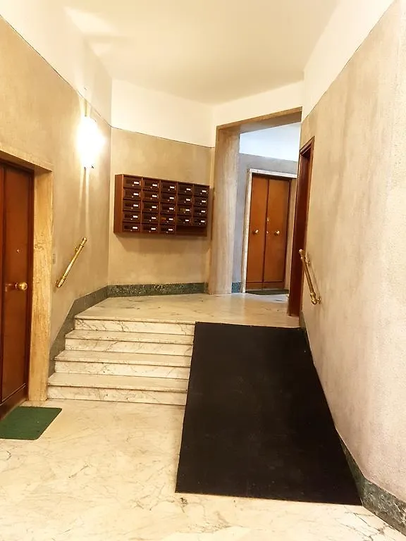 Domusaurea 1974 Bed & Breakfast Rome