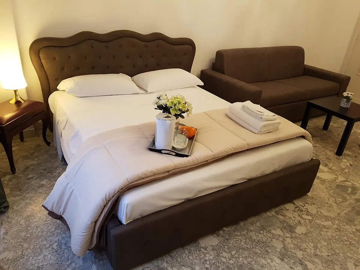 Domusaurea 1974 Bed & Breakfast Rome